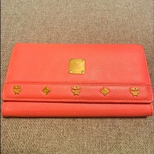 Mcm wallet
